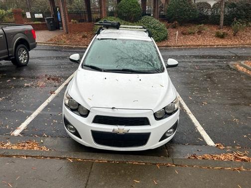 Chevy sonic hatchback top roof rack